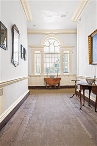 Second Floor, Center Hall